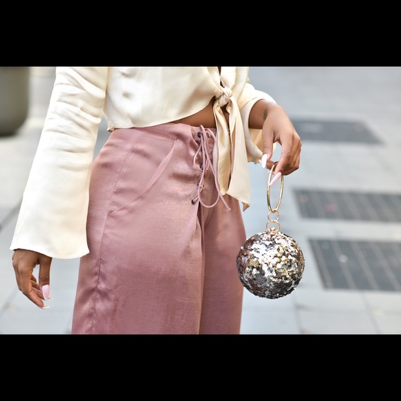 satin trousers - Picture 3 of 4